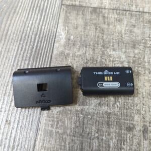 Nyco Charge Blocks - Nyco 86130-E18 - XBOX ONE Battery and Back Only